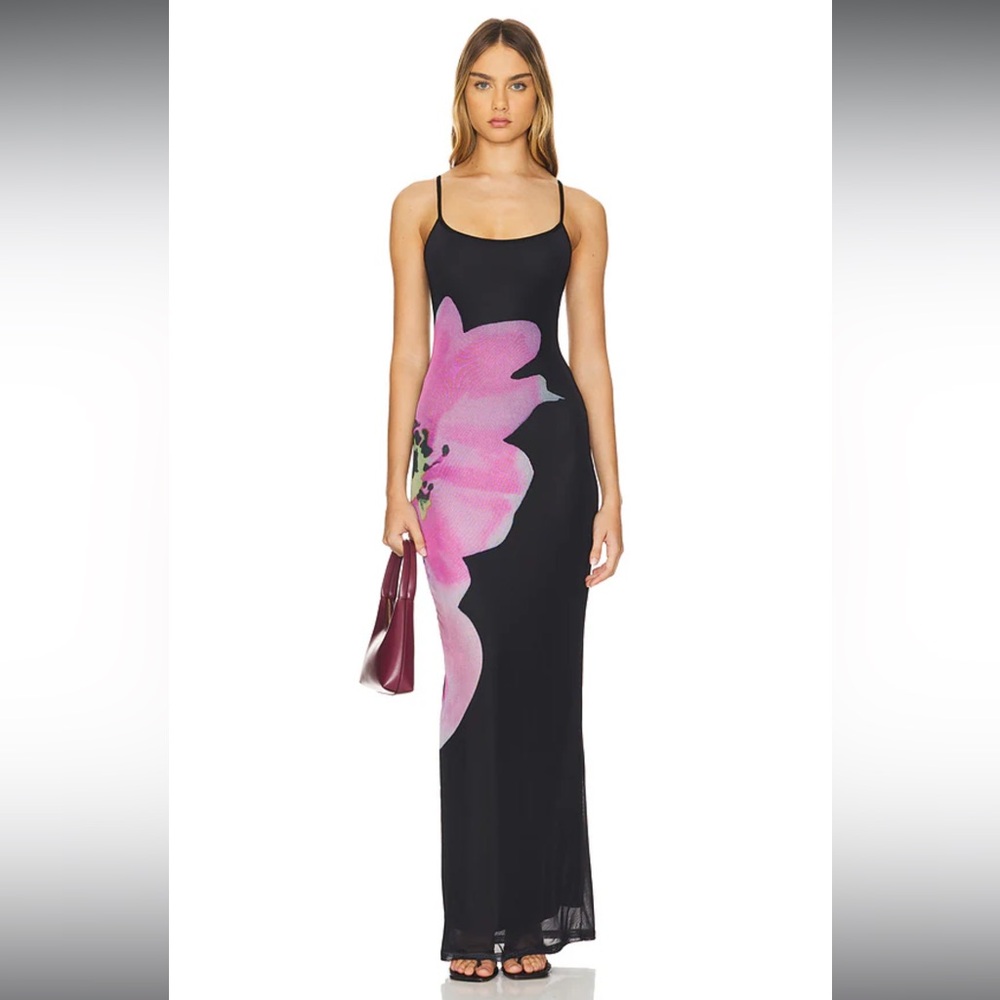 More to Come Nadia Maxi Dress in Black Size Small